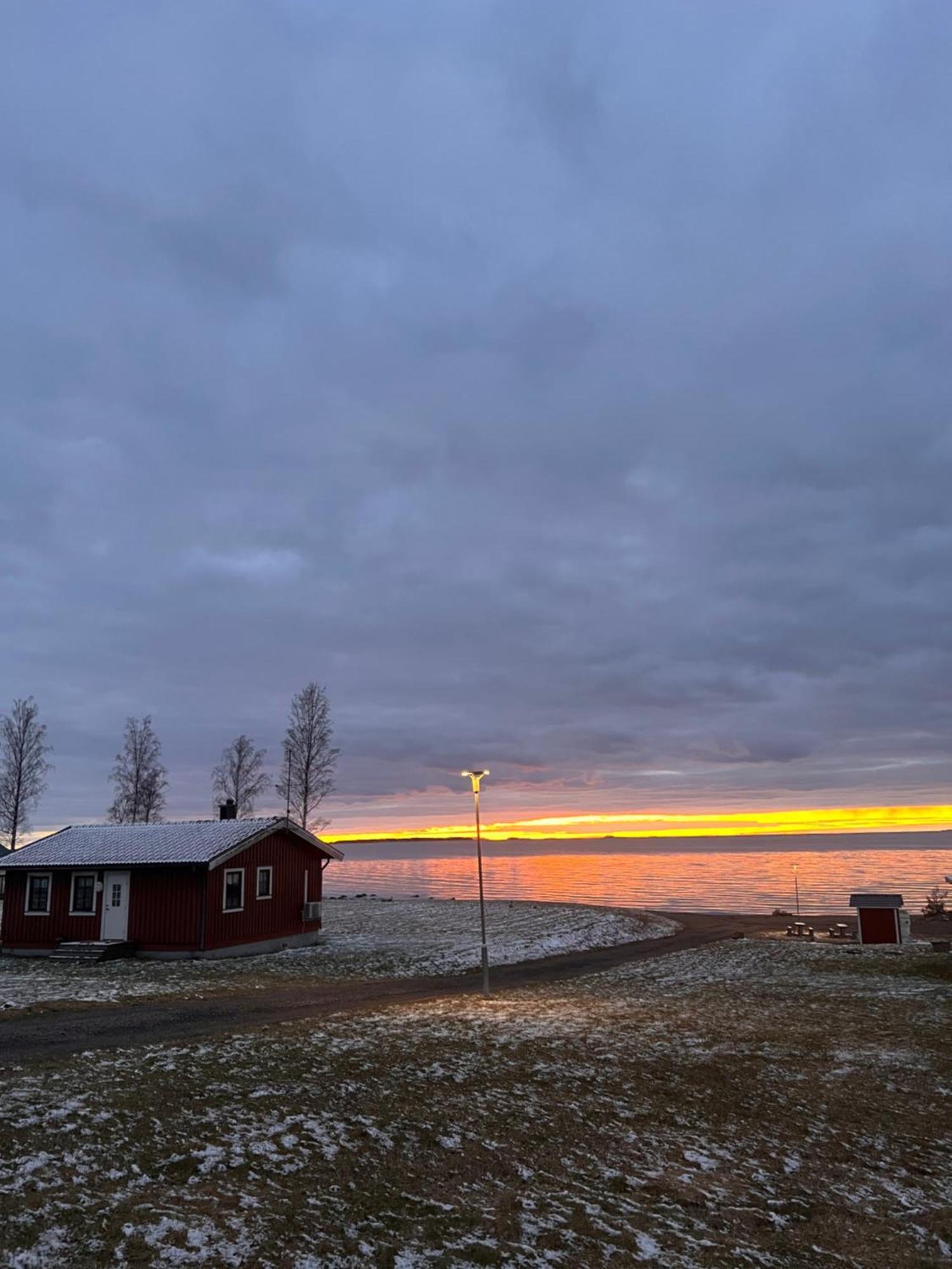 Askevikstugby Villa Sjötorp Buitenkant foto
